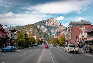 Banff Area And Canyon Walking Tour | From Calgary